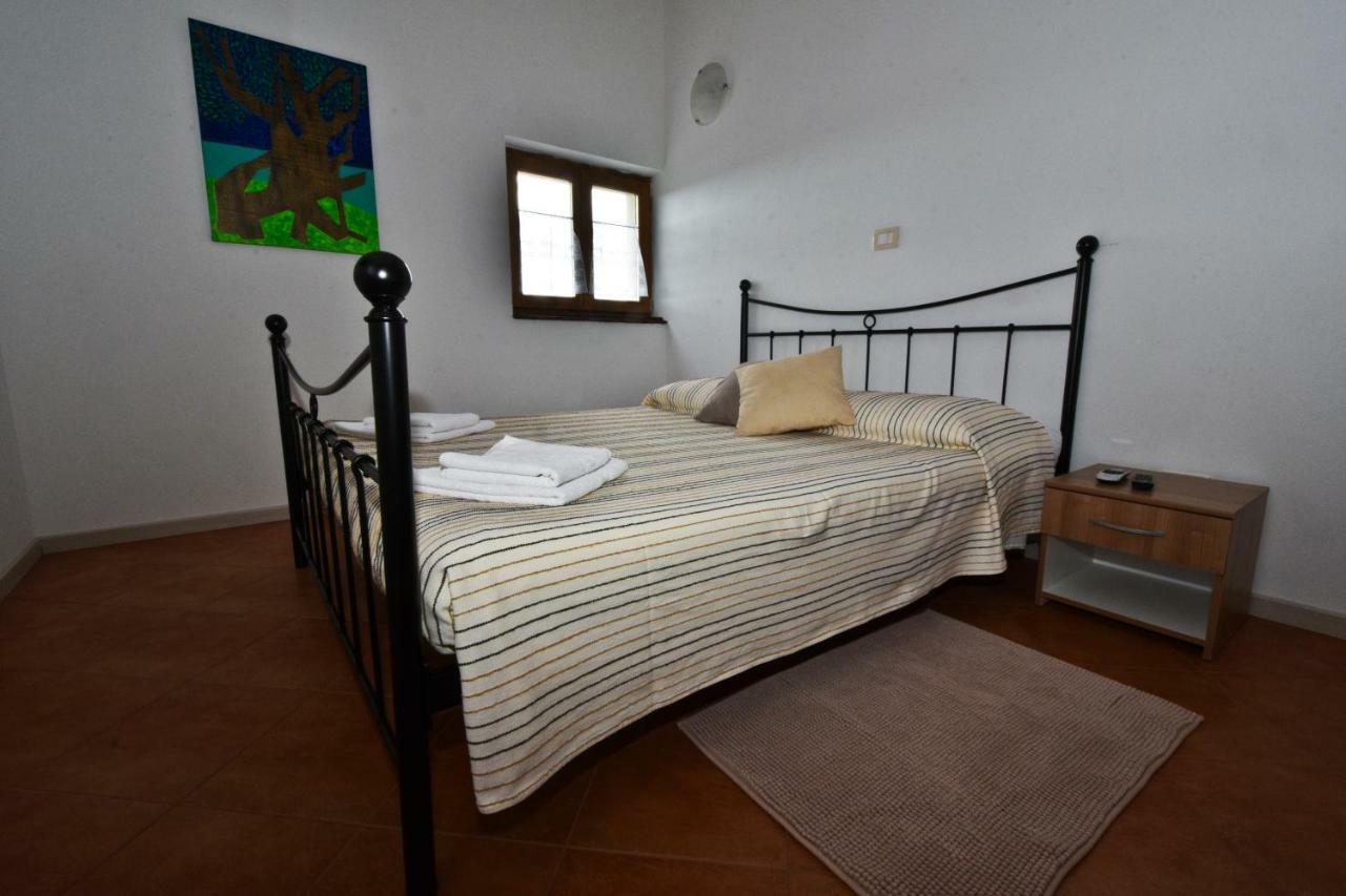 Rooms Agroturizam Romano Buje Exteriör bild